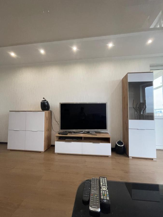 View Apartments, 22 Floor With 2 Rooms Kiev Buitenkant foto